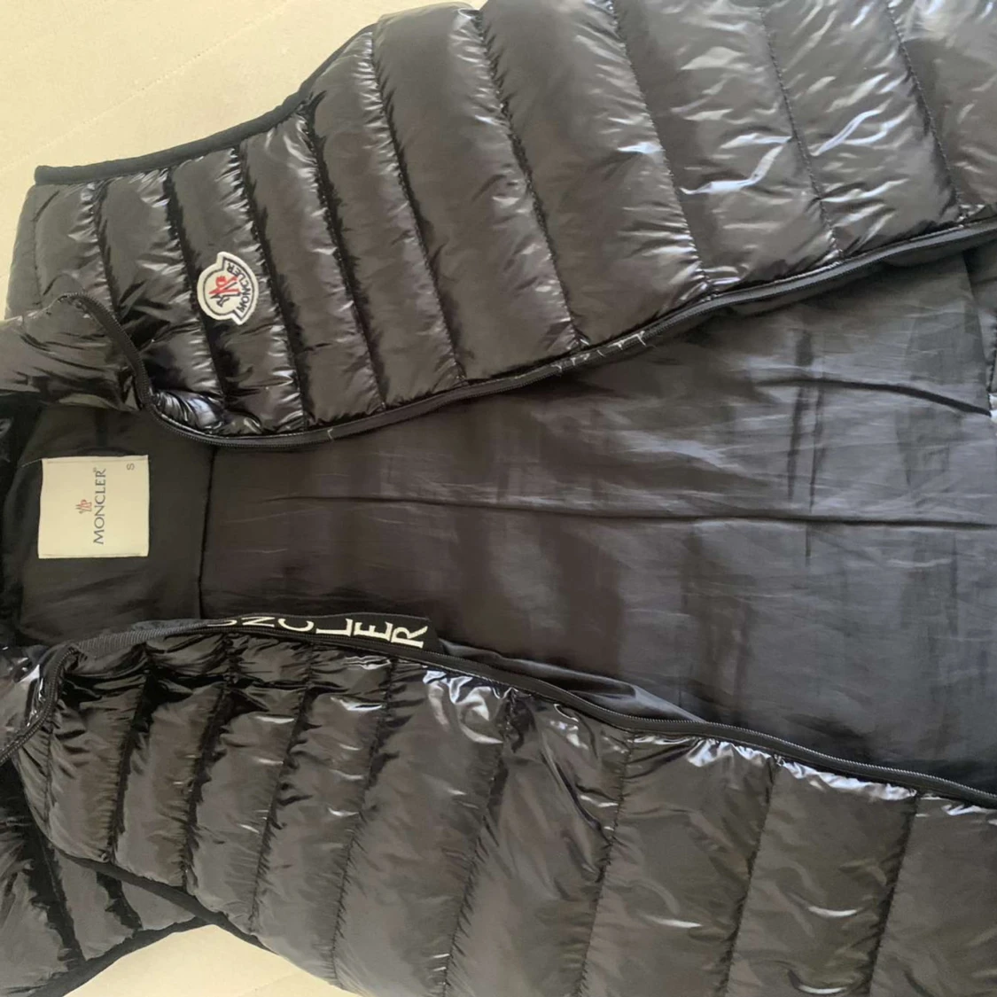 Moncler - 90