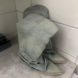 BERSHKA boots - Använt fåtal gånger 