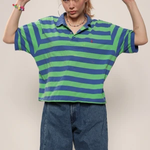 Ralph lauren pike - En oversized ralph lauren pike den har en liten bleknings fläck på framsidan annars bra skick, pris kan diskuteras