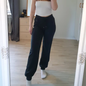 Nike mjukisbyxor - Långa i modellen