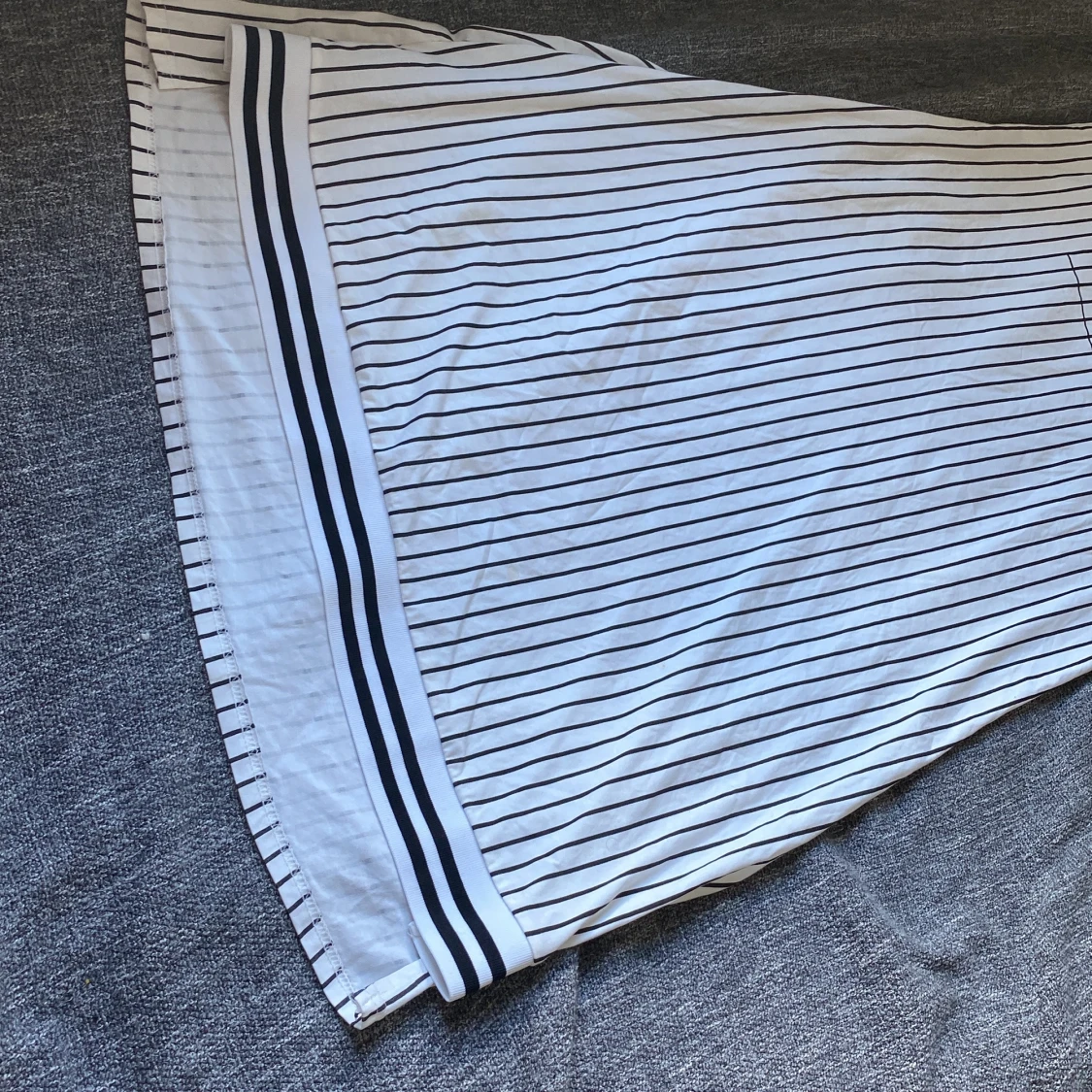 Vit randig klänning  - 91