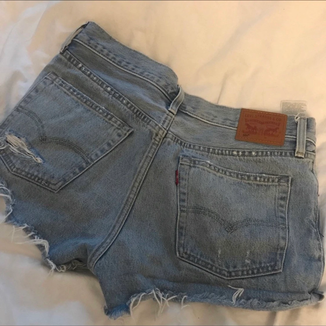 Levis shorts  - 90