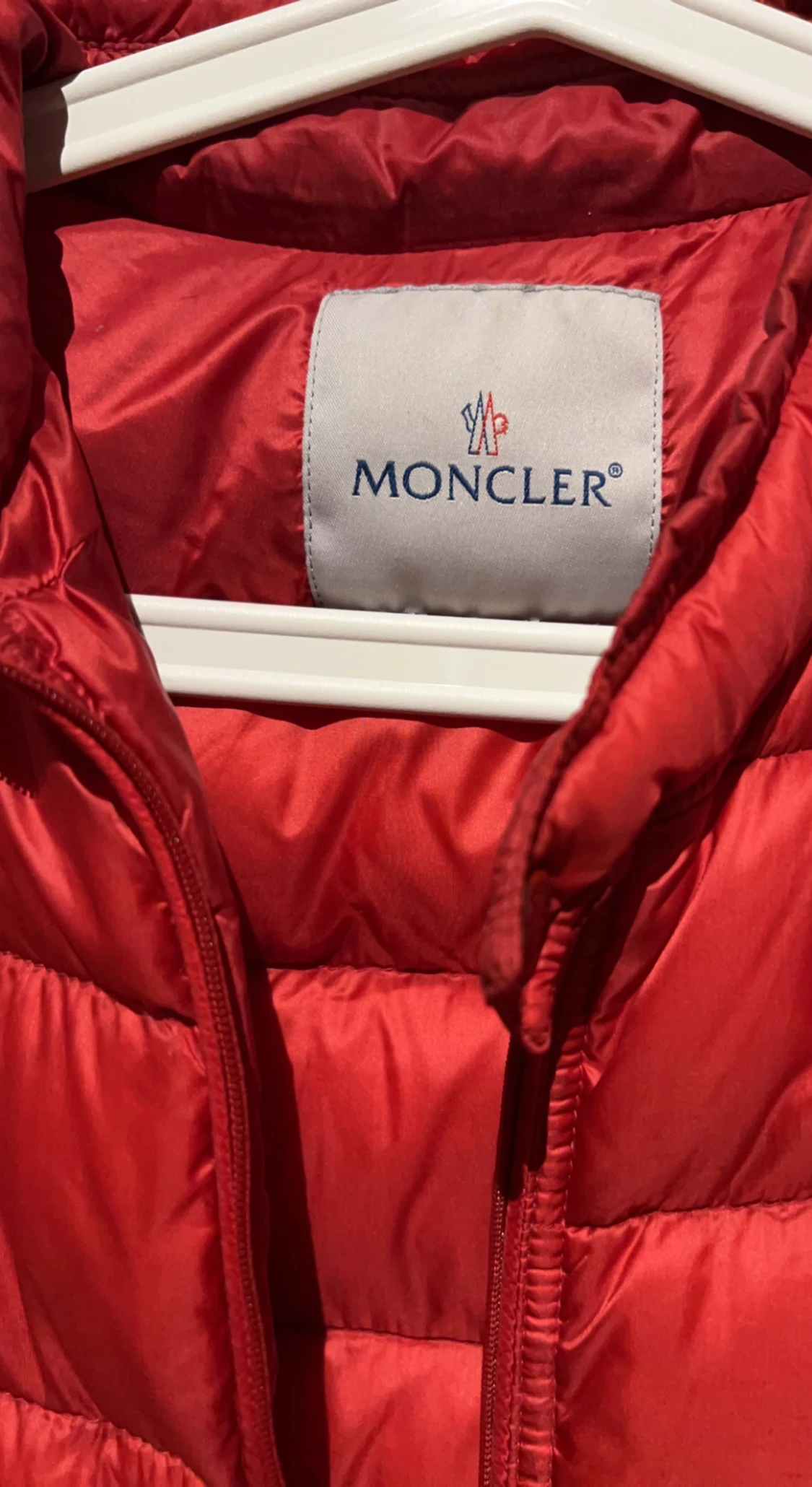 Röd moncler gui - 90