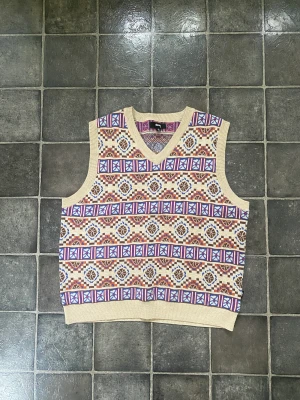 Stussy giza vest - Passar tts. Inga flaws!