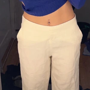 Jätte fina linne storlek 32 - Tryck ej på köp