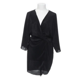 Superfin klänning - Säljer denna superfina klänningen från Nelly 💕💕