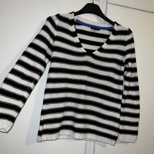 Stickade tröja  - Stickade tröja 