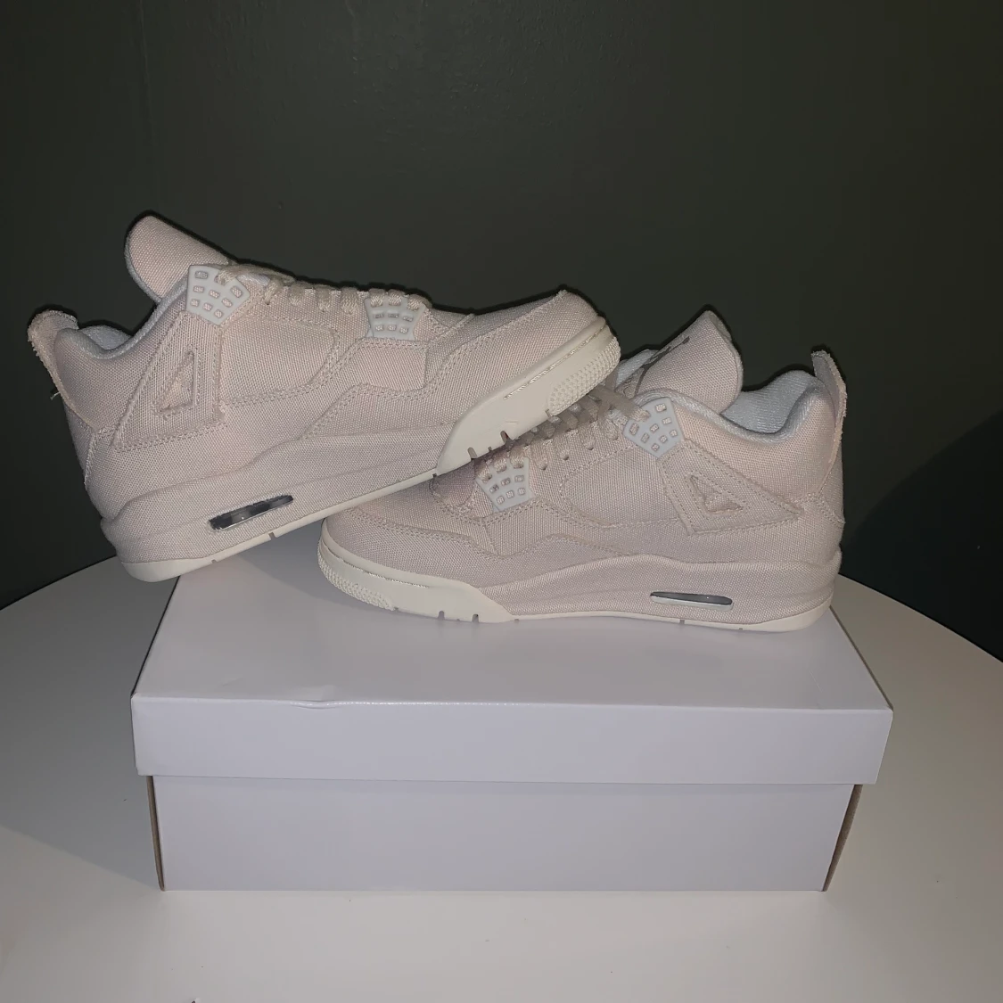 Jordan 4 blank canvas ✨  - 90