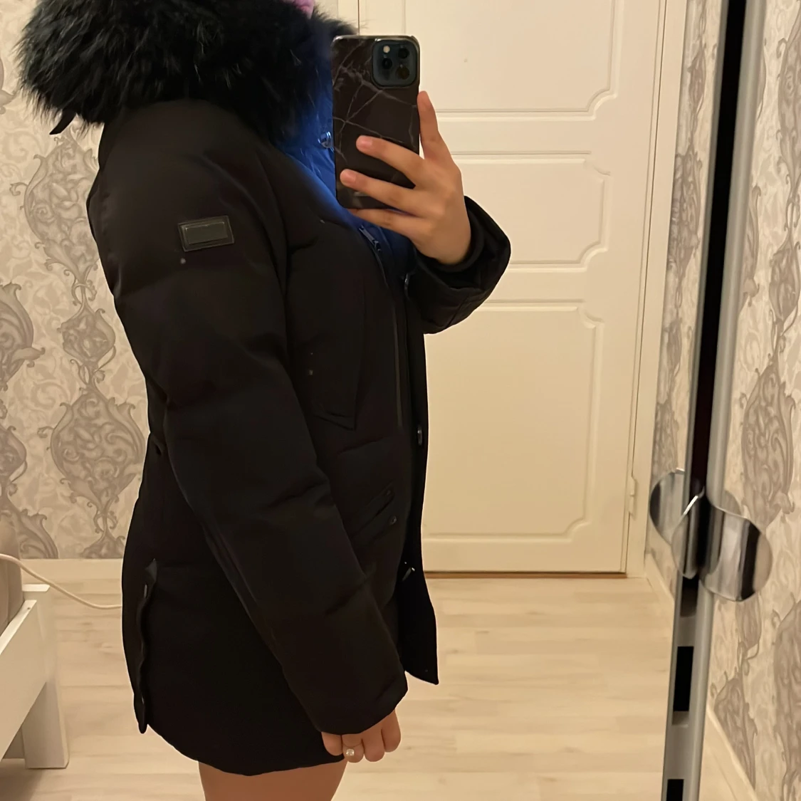 Svart pälsjacka dam storlek 38, M