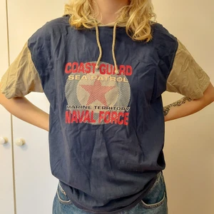 T-shirt - nyskick, ändast frakt