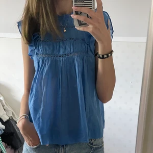 Tröja Neo noir - Så fin tröja från Neo noir, köpt på Jackie och knappt använd. Kollar intresset på denna och ser vad jag kan få för den💙 nypris 700kr!