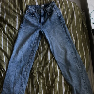 Gina jeans svårt att hitta gammal model - Jätte fin ger en bra form i röven jätte skön 