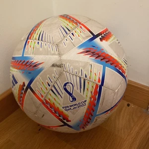 Vm Boll - Vm bollen har använts i bara ca 1 månad.
