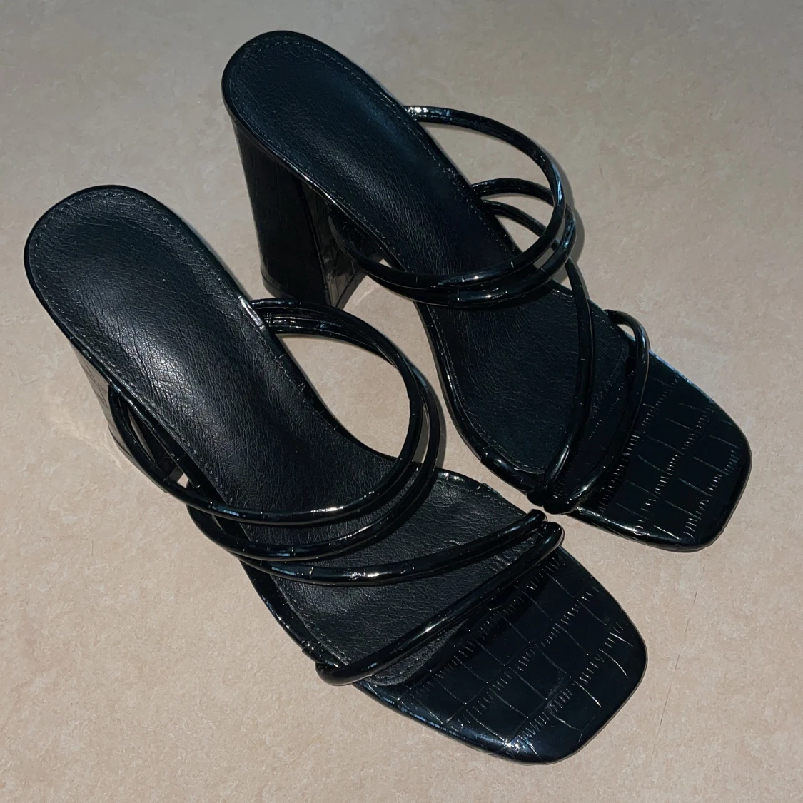 Klackskor från Shein - 90