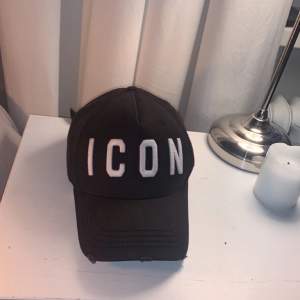 Säljer heläkta ICON keps! Har ingen behov av den längre! 