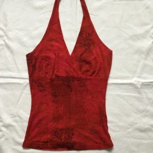 Topp - Röd halterneck topp, passar till xs-s, meshmaterial