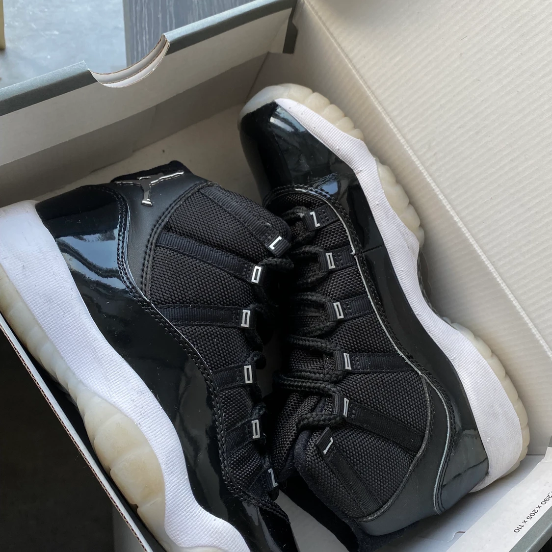 Air Jordan 11 