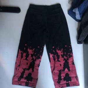 addictive pants - baggy pants worth 900kr barely used  good condition and quality