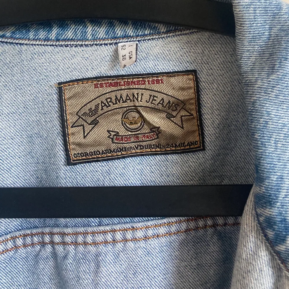 Jeansjacka från Armani! Oversized . Jackor.