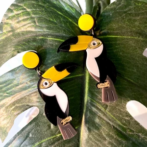 Fågel örhängen 💛 - Fri frakt 💛