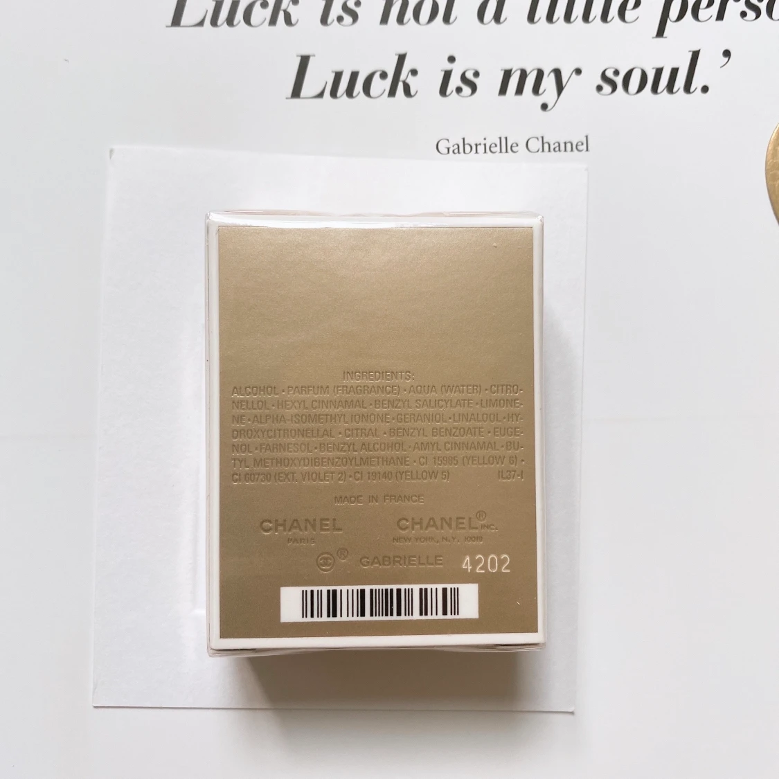 CHANEL Gabrielle Essence Eau de Parfum 5 ml + kort + Camellia blomma - 90