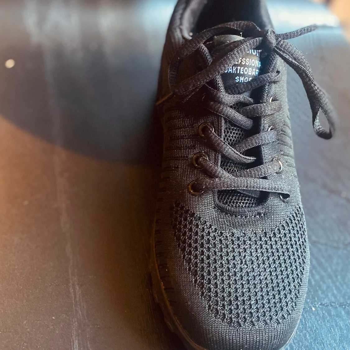 Svarta skor storlek 37 - 91