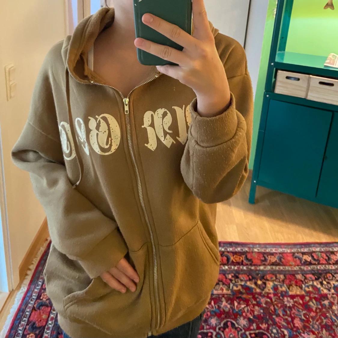 Brun zip up hoodie med tryck - 91