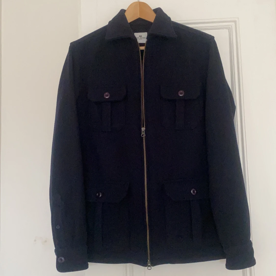 John Henric Kashmir jacka