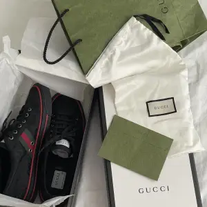 Men's Gucci Off The Grid sneaker  Size 42 100% Original  No receipt found 🧾 so selling for half price! worn once or twice 💯 