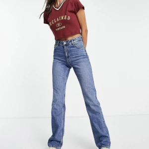 Jeans Tall - Ett par blå jeans från ASOS i storlek 40. Jag är 185cm och de är perfekta i längden! 