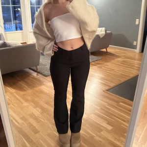 Kostymbyxor  - Super fina kostymbyxor från bikbok ❤️‍🔥