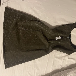 Klänning  - Klänning från Nelly 