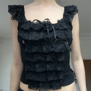 Goth topp - Stretchigt tyg så den passar XS, S och M. Möts i stockholm eller fraktar 🖤