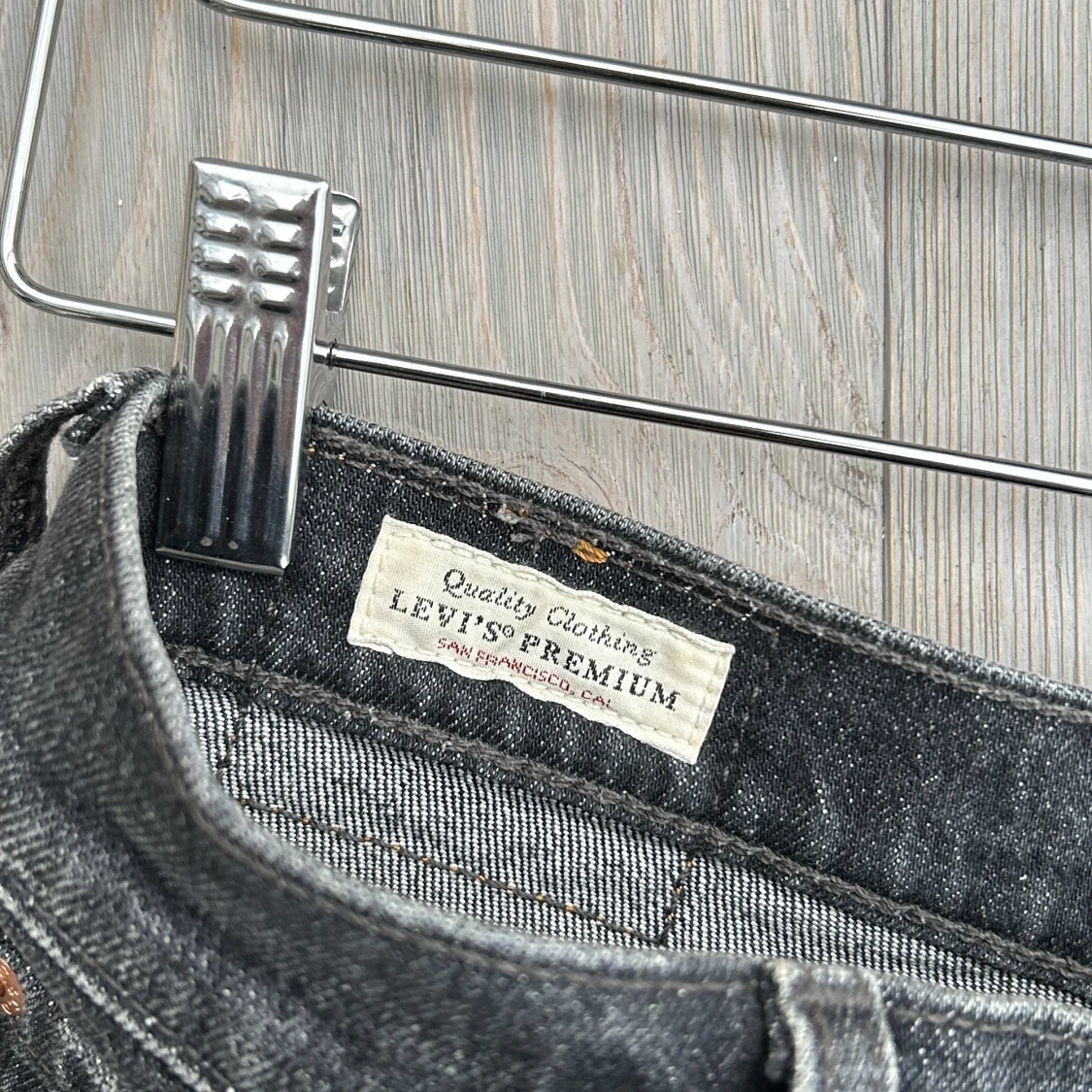 Svarta Levis shorts  - 91