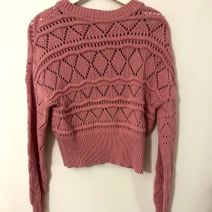 Rosa stickad - Perfekt stickad till sommaren! Knappt använd i storlek S💓💓