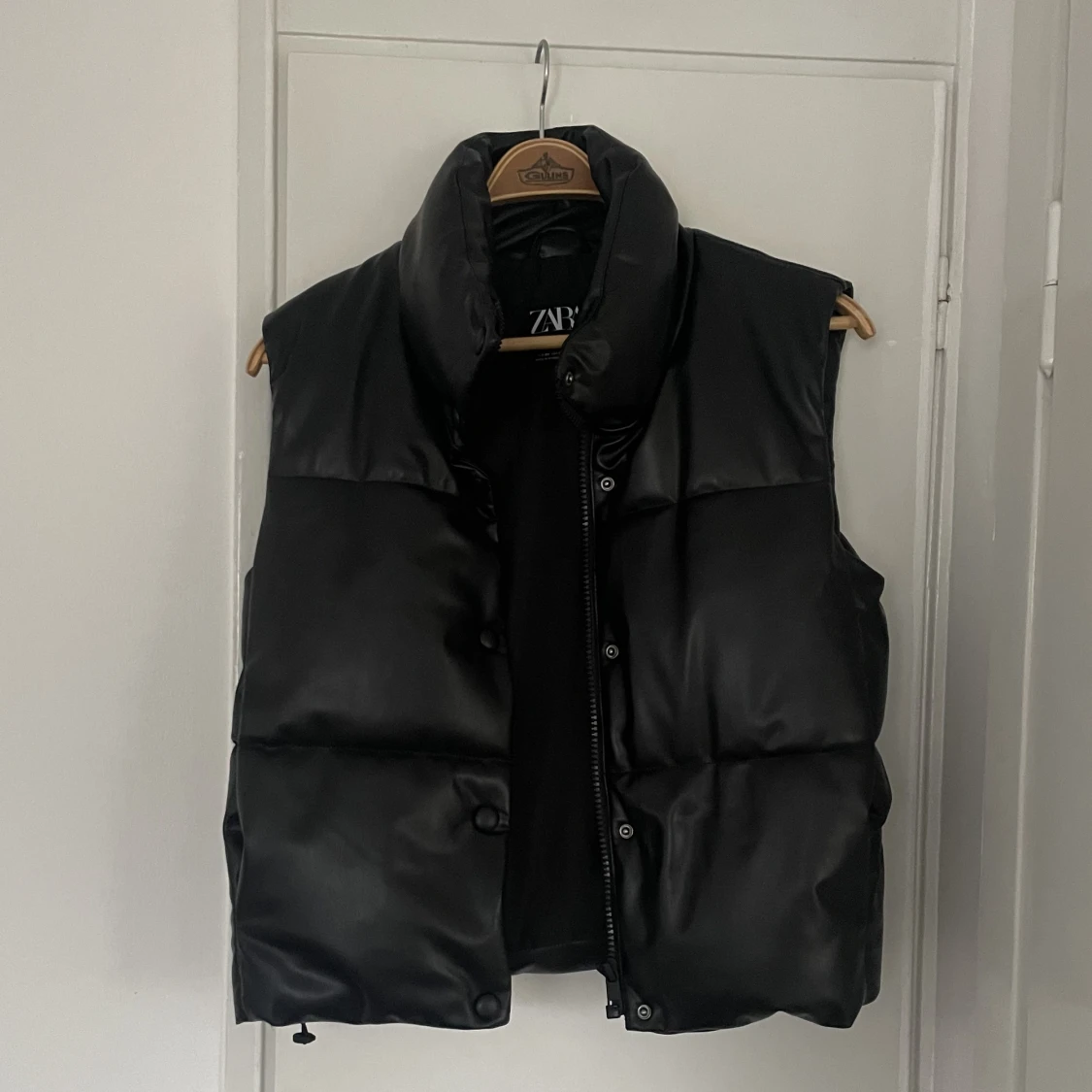 Väst från zara  - 90