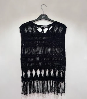 Stickad topp  - I ny skick 