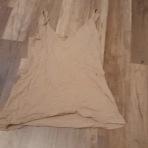 Klädesplagget  - Super bra sick 130 för allt