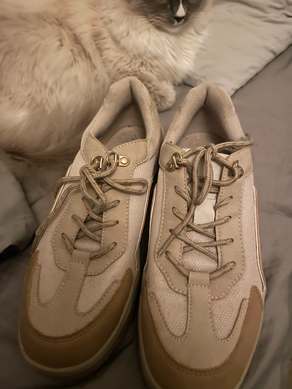 Beige/bruna Sneakers med plattå - 90