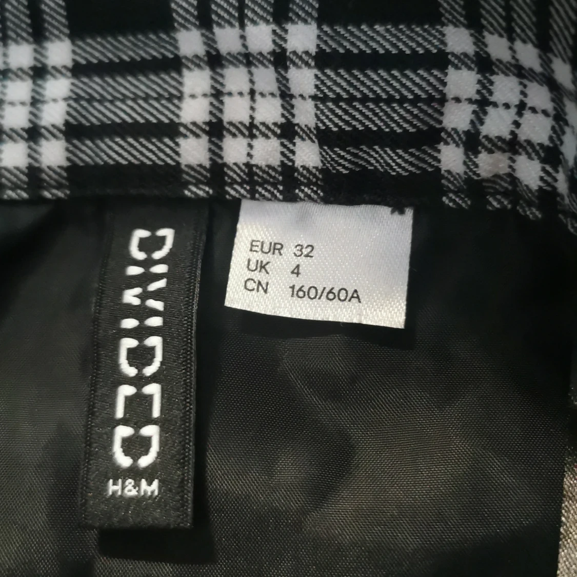 H&M kjol+bälte - 90