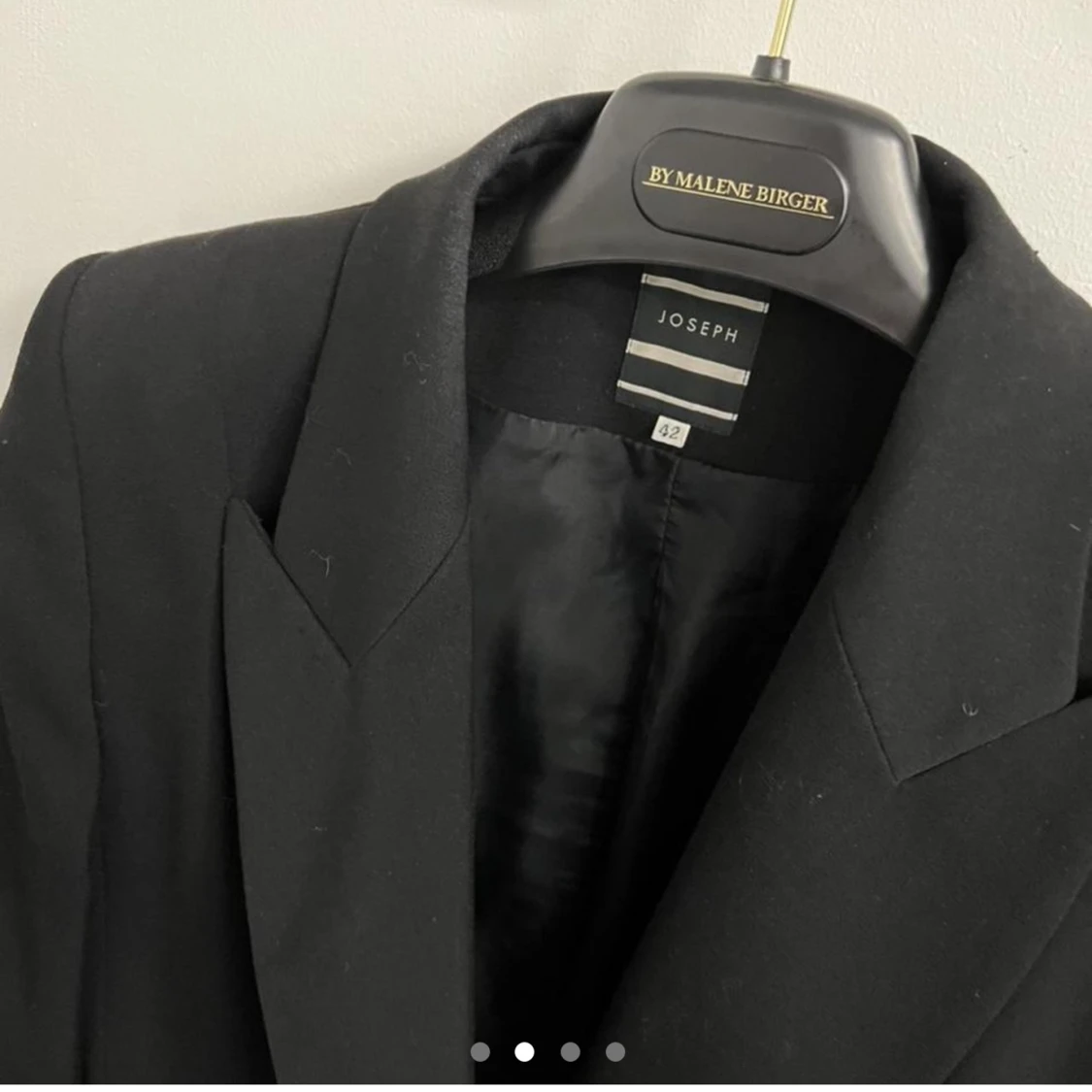 JOSEPH BLAZER/KAVAJ SIZE M - 500 KR  - 90