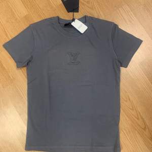 Louis Vuitton T-shirt Helt ny & Oanvänd