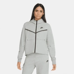 Nike tech fleece kofta - Obs! Hämtats upp.  Pris kan diskuteras. 