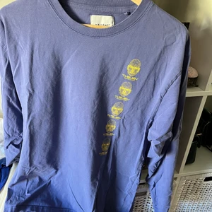 Långärmad tröja från carlings - Långärmad lila tröja med tryck