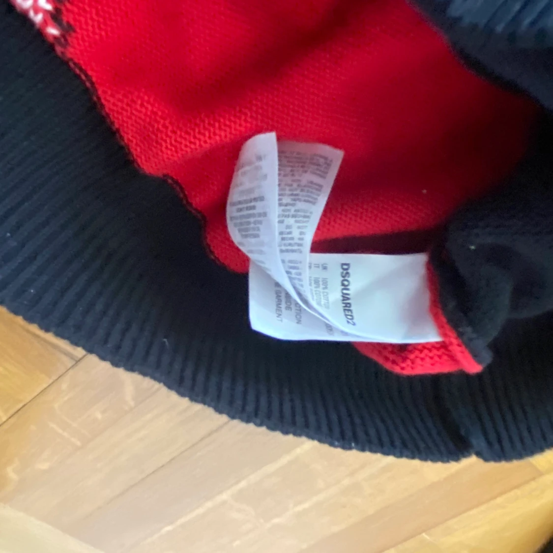 Dsq2 styckad tröja  - 90