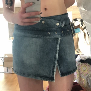 I AM GIA ezra skirt - Aldrig använd med lapp kvar.