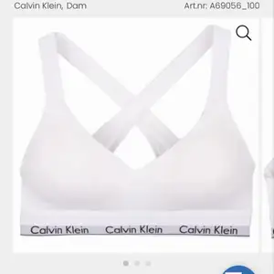 Säljer denna från Calvin Klein, säljer då den inte kommer till användning ❤️