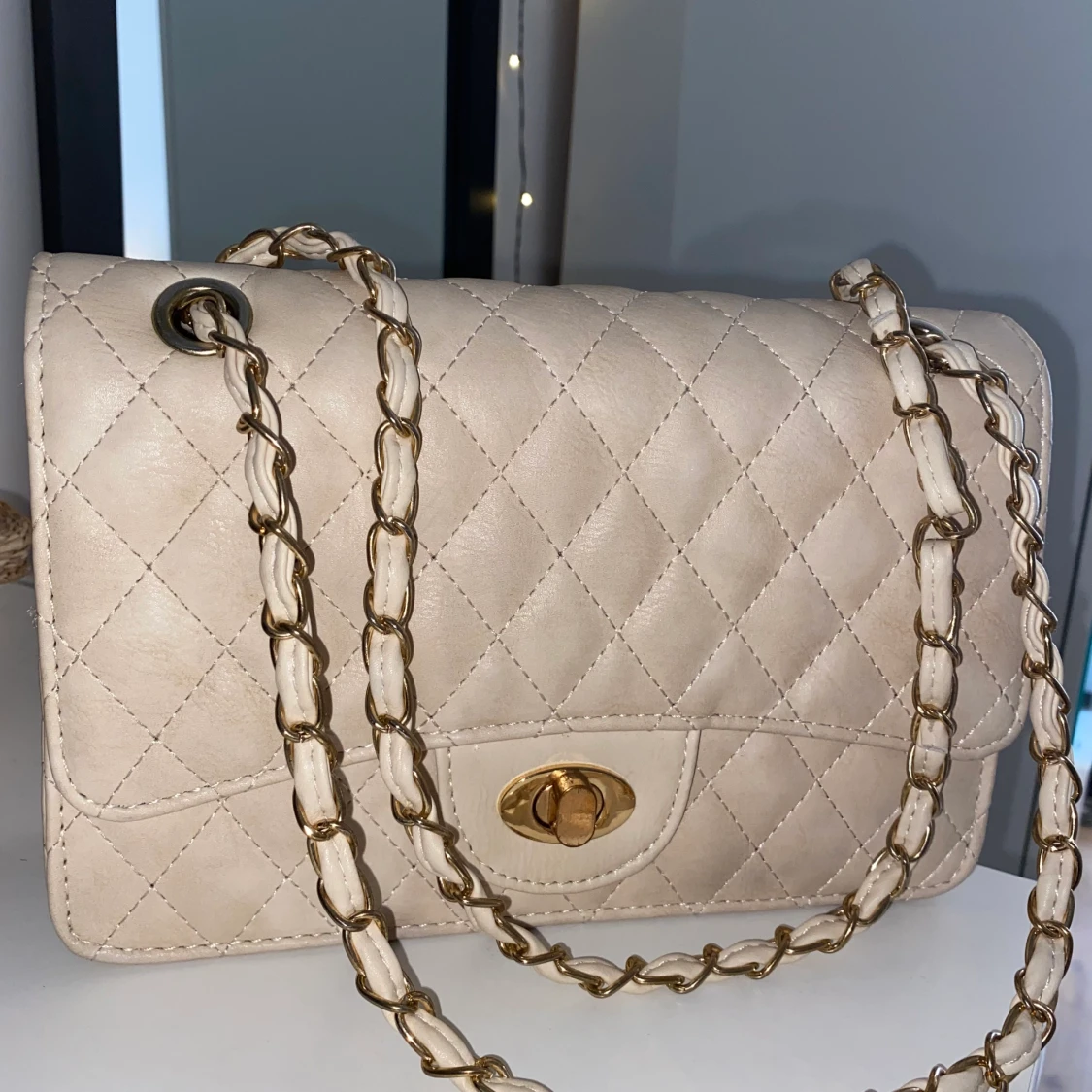 Beige handväska - 90