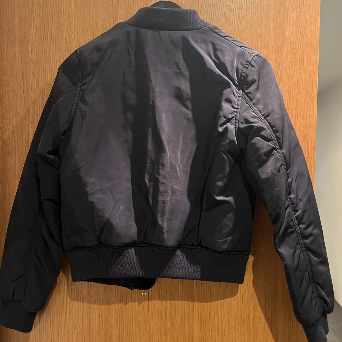 Bomberjacka  - 90