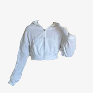 Vit croppad hoodie från h&m i storlek xs 